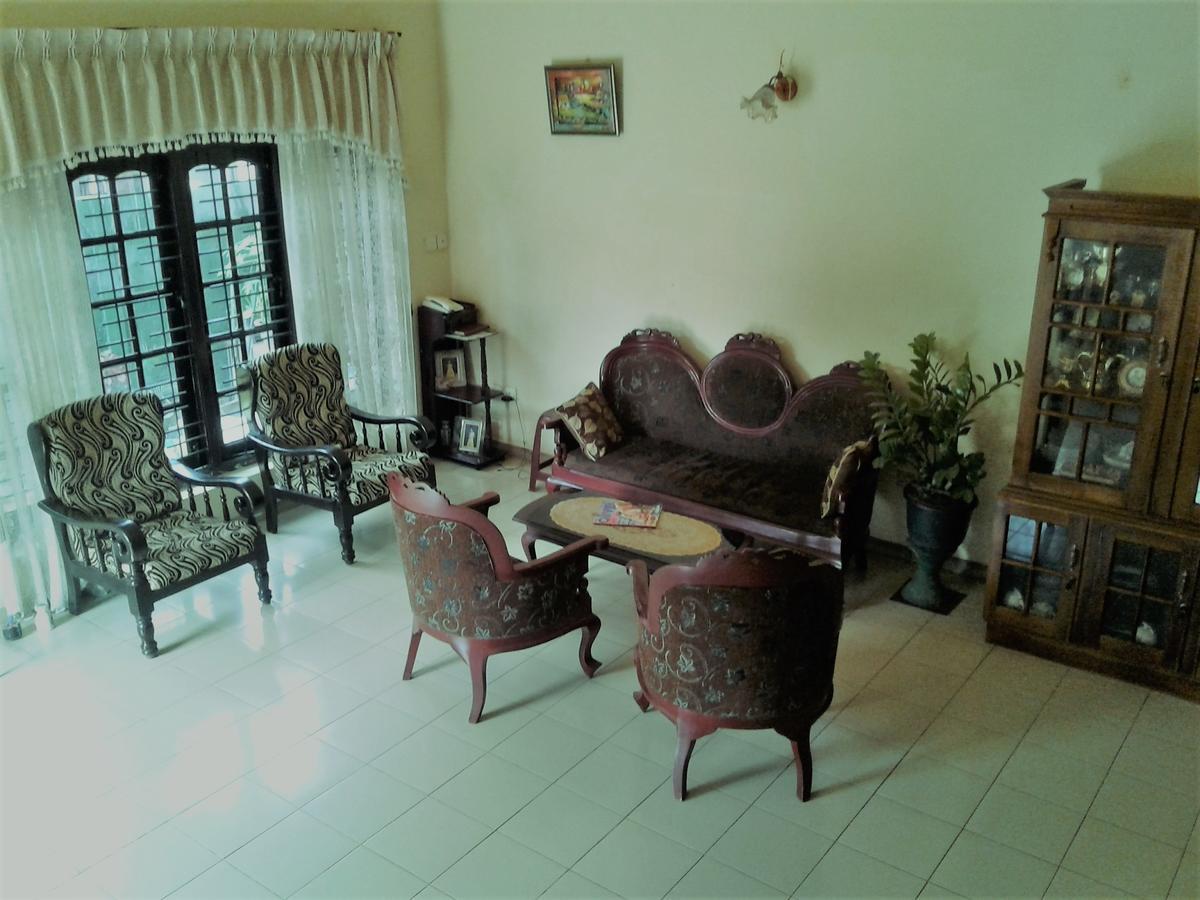 Randi Homestay In Negombo Exterior foto